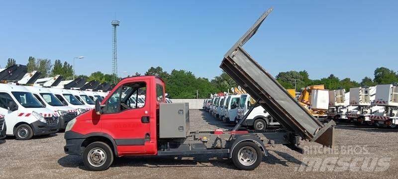 Iveco 35C13 - Tipper Camion benne