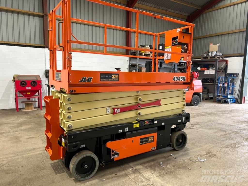 JLG 4045R Nacelle ciseaux