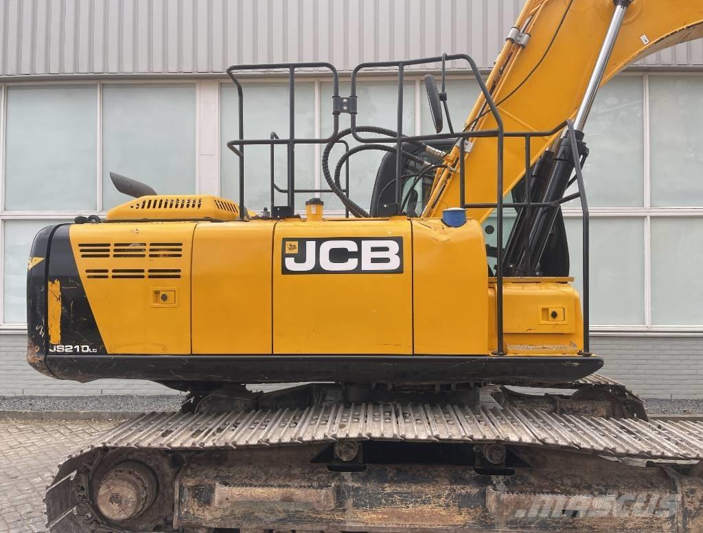 JCB JS 210 LC    2017 Pelle sur chenilles