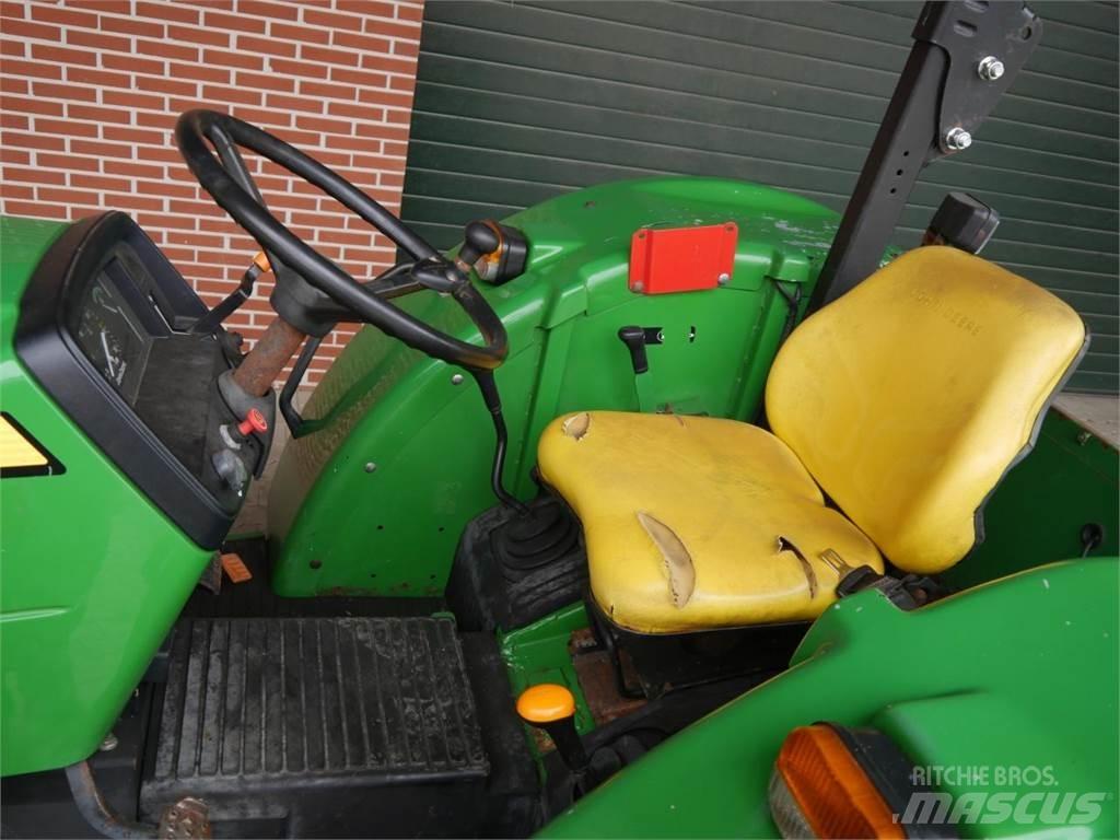 John Deere 5065E Tracteur