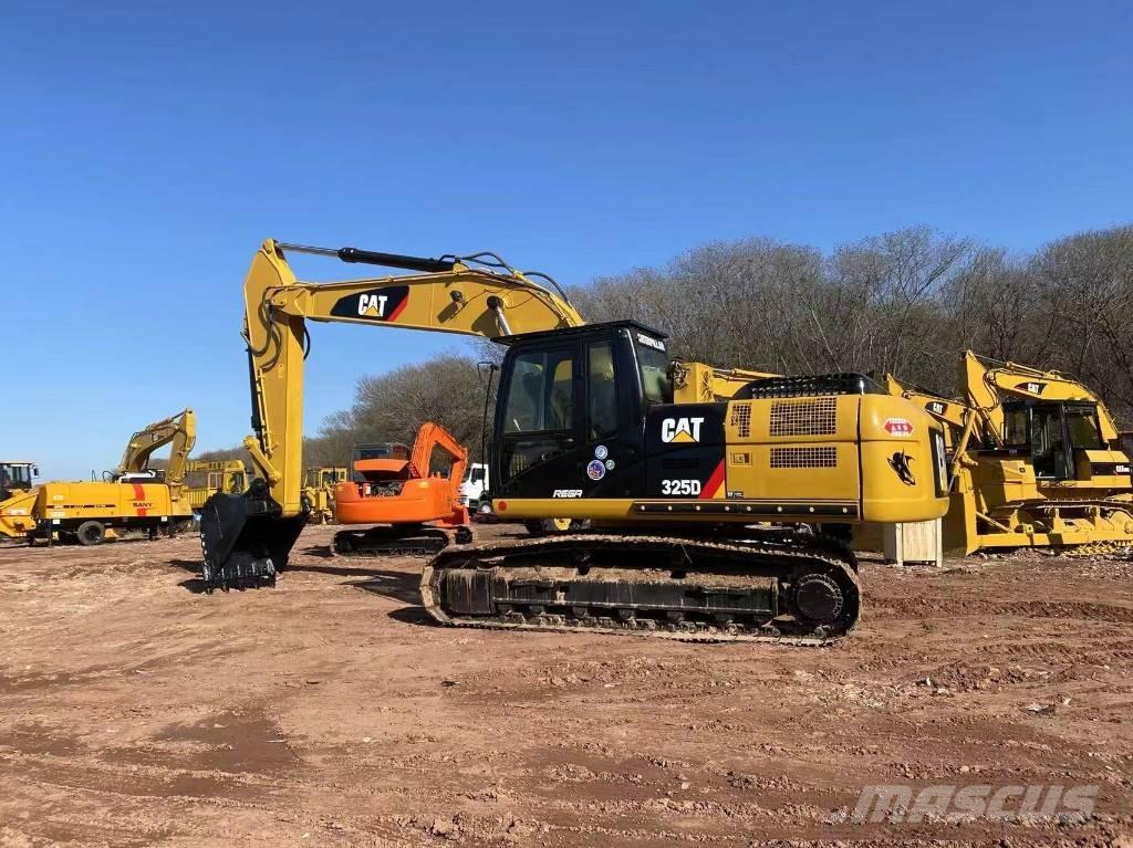 CAT 325D Pelle sur chenilles