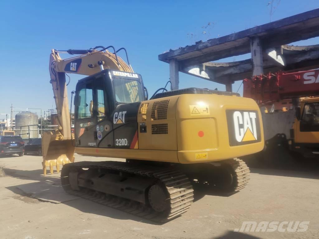CAT 320 D Pelle sur chenilles