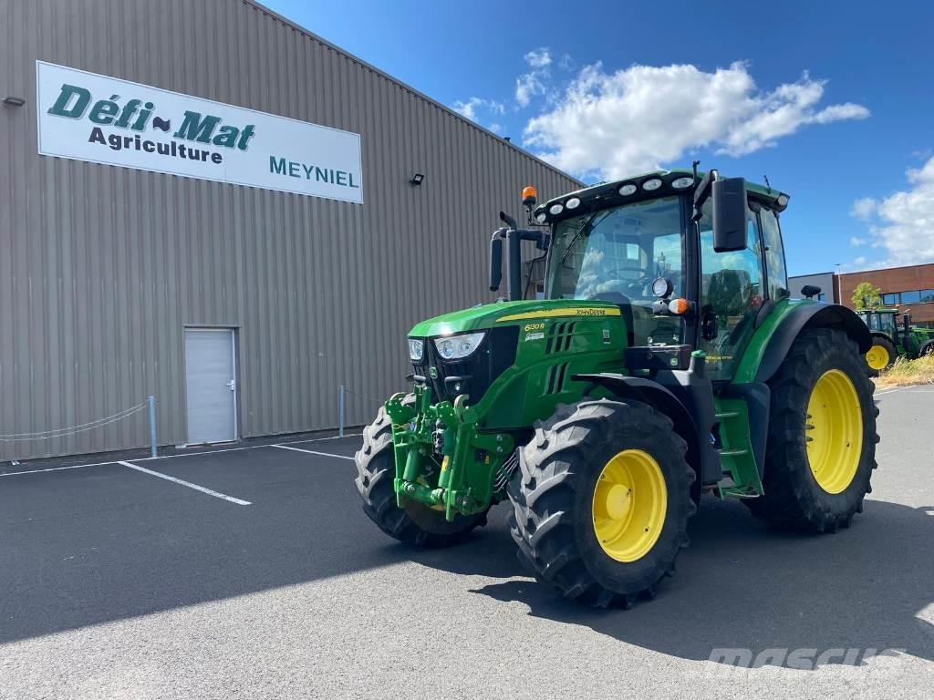 John Deere 6130 R Tracteur
