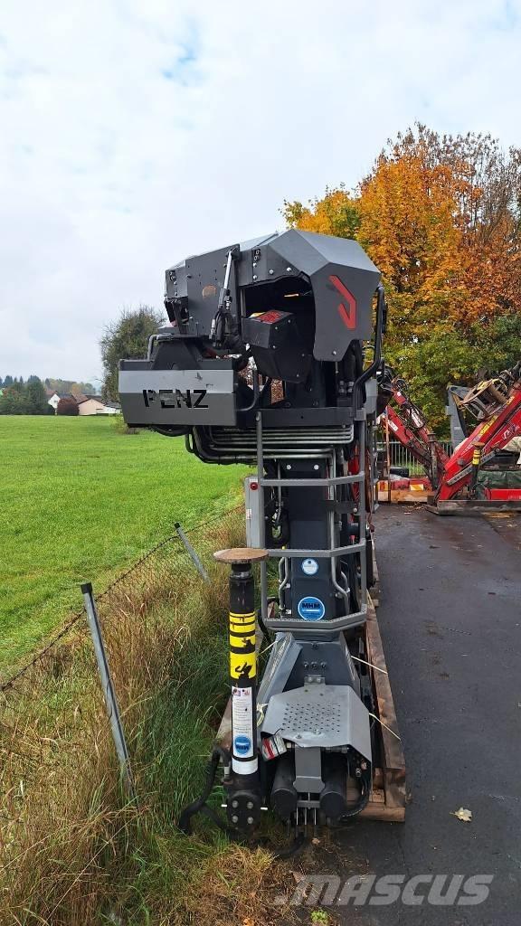 Penz 12ZE9.40R Autre grue