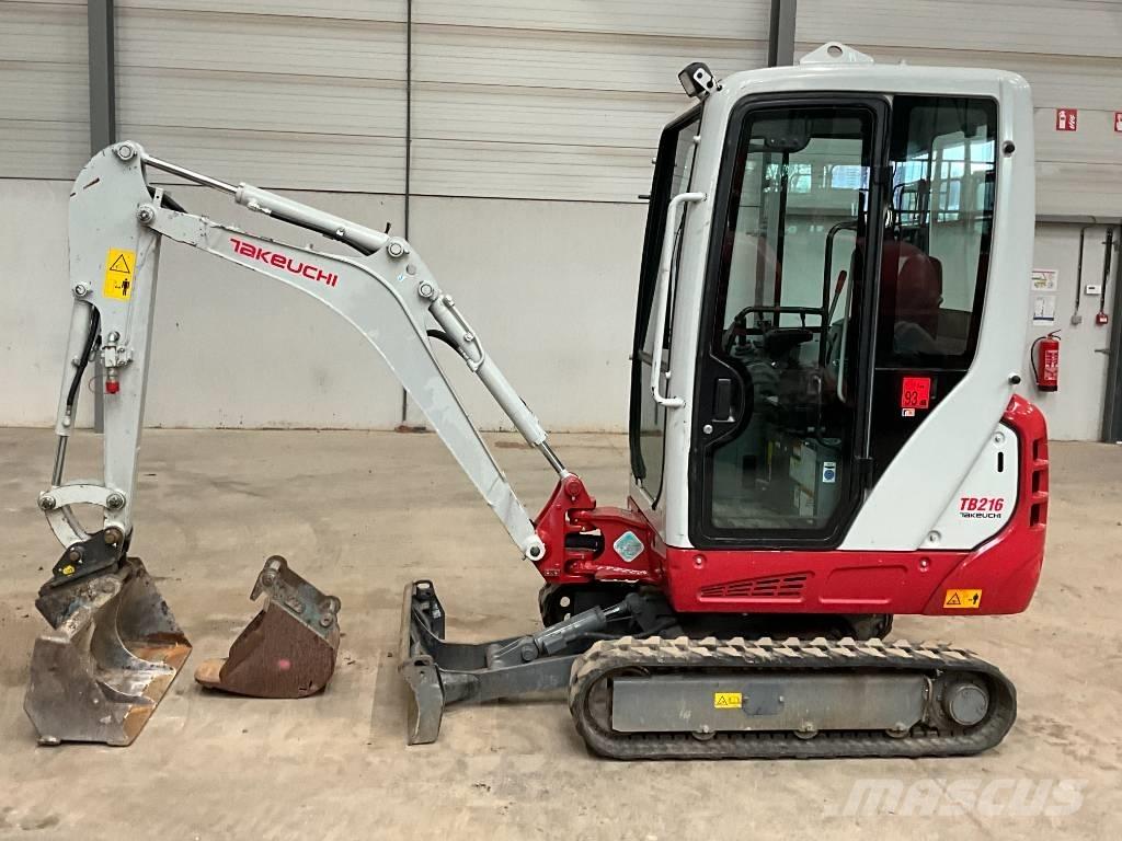 Takeuchi TB 216 Mini pelle < 7t