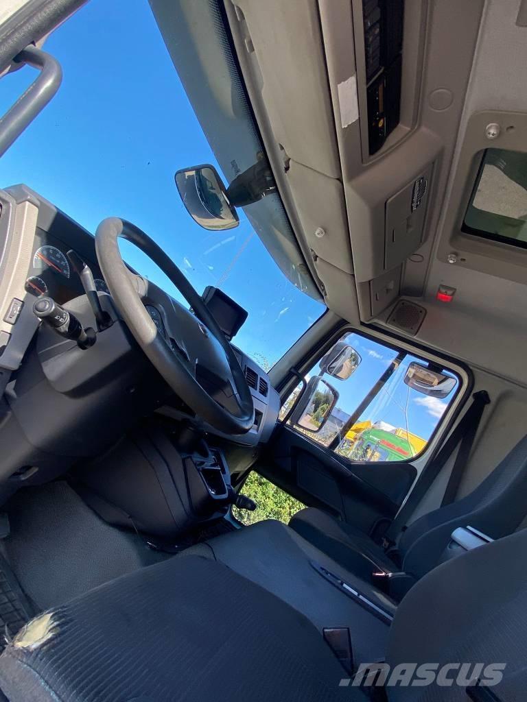 Volvo FL 6 Camion Fourgon