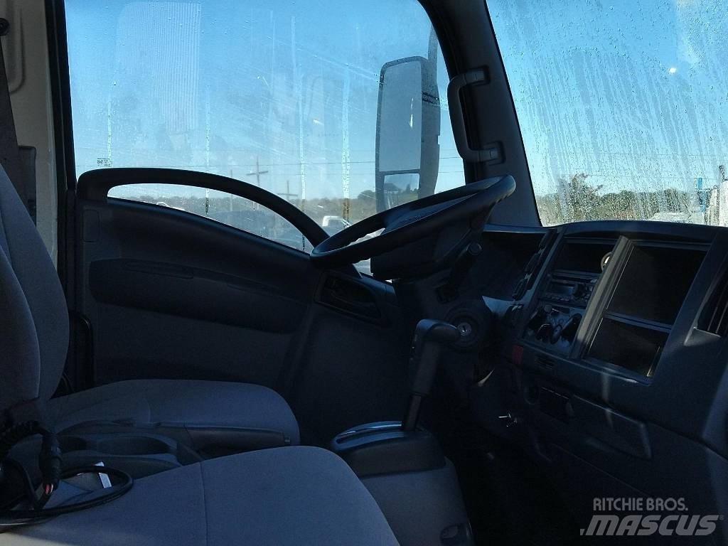 Isuzu NRR Camion benne