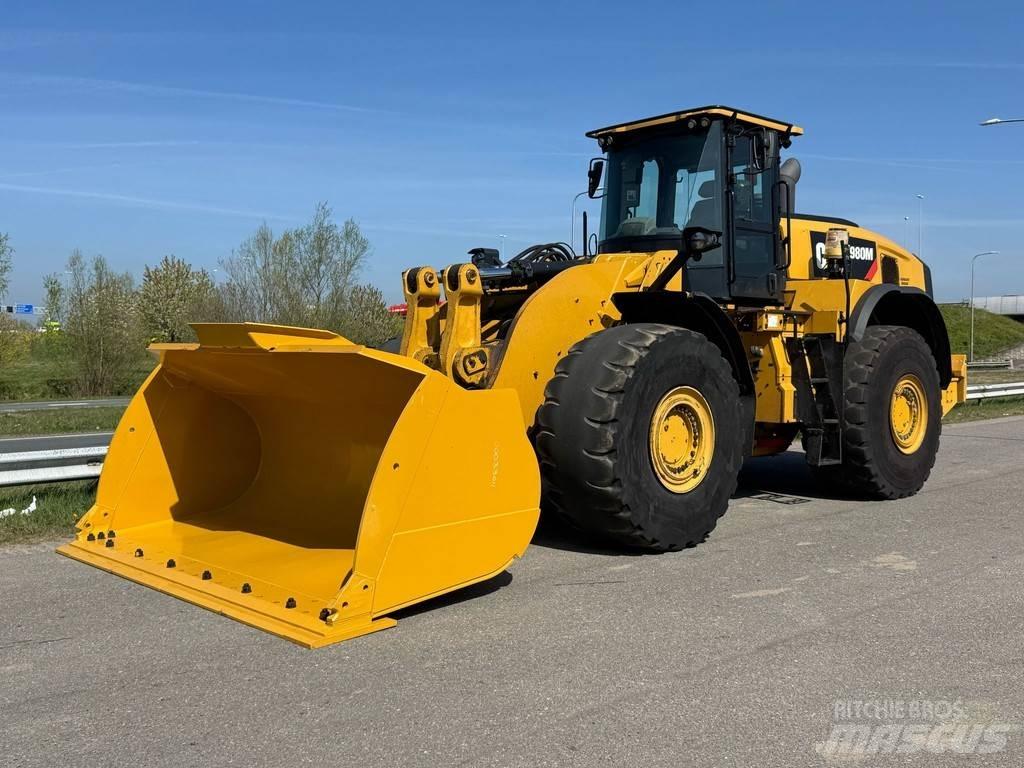 CAT 980M Chargeuse sur pneus