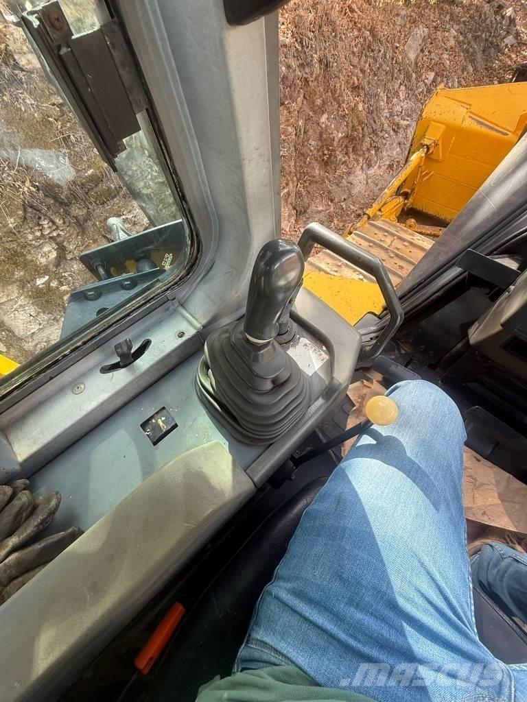 Komatsu D 65 EX 12 Bouteurs sur chenilles
