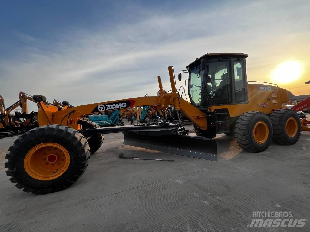 XCMG GR2153 Niveleuse