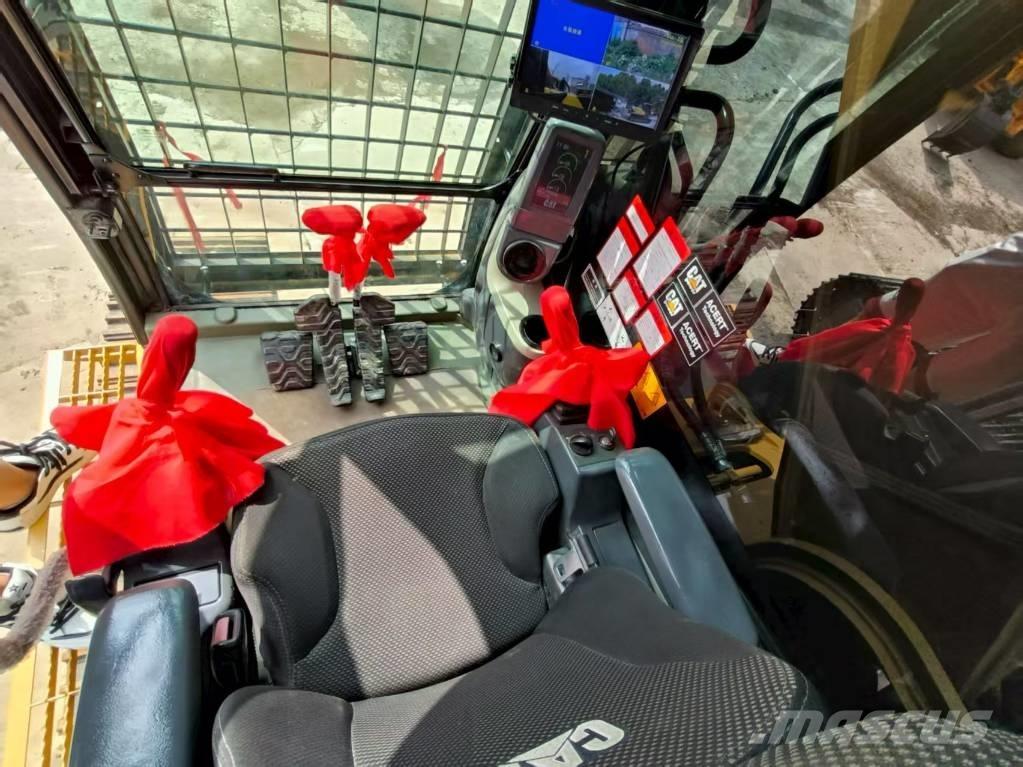 CAT 340 D L Pelle sur chenilles