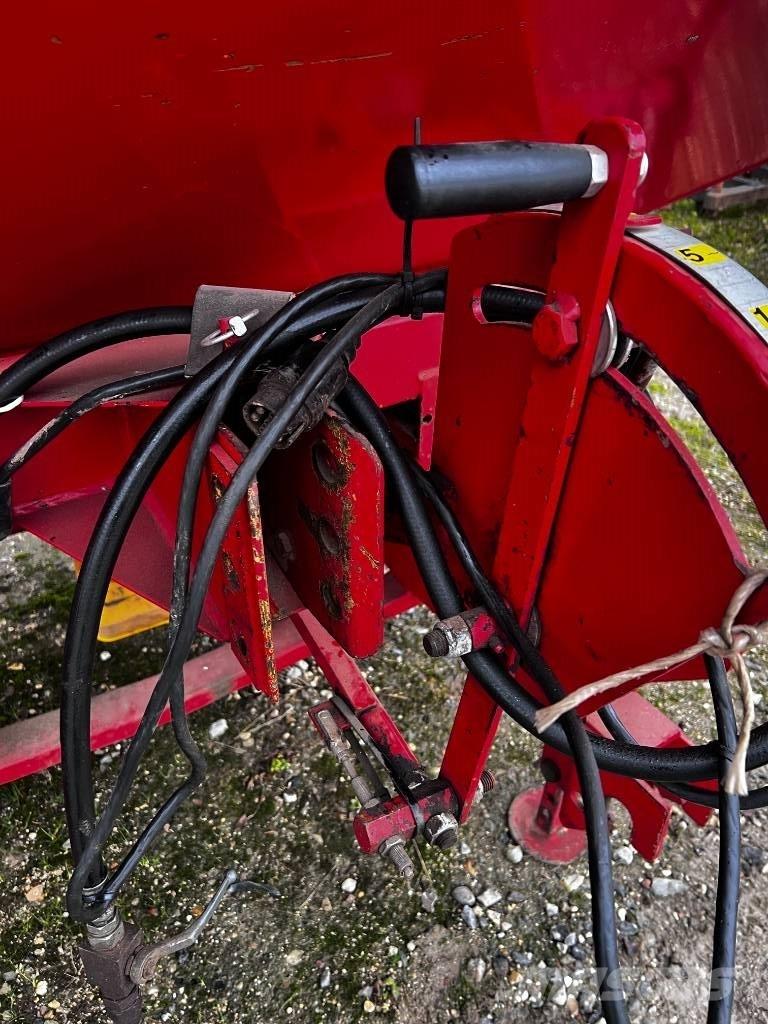 Bredal B 2 Epandeur de fumier