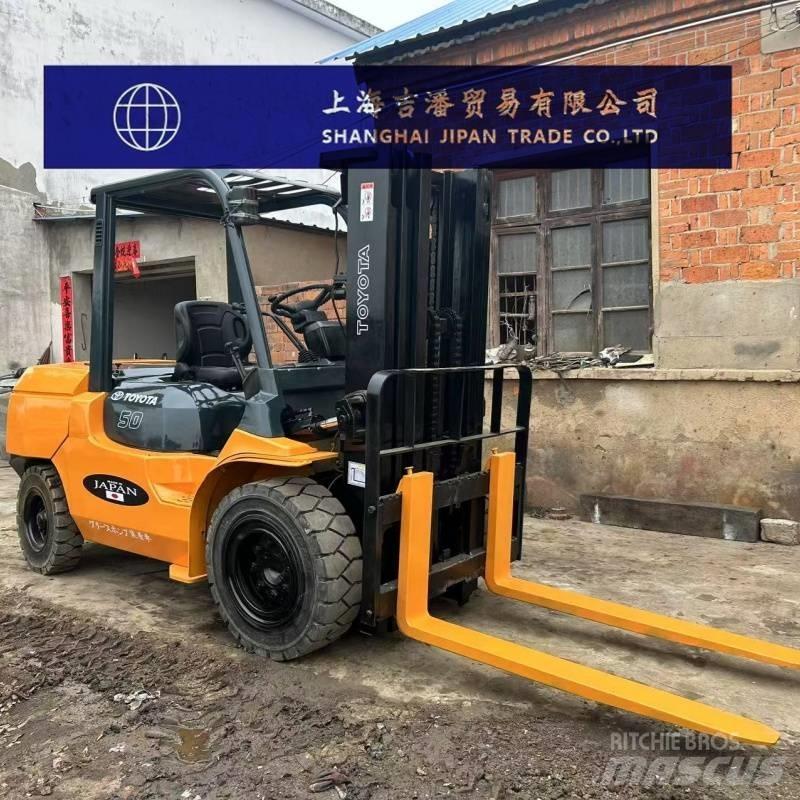 Toyota 5 ton Chariots diesel