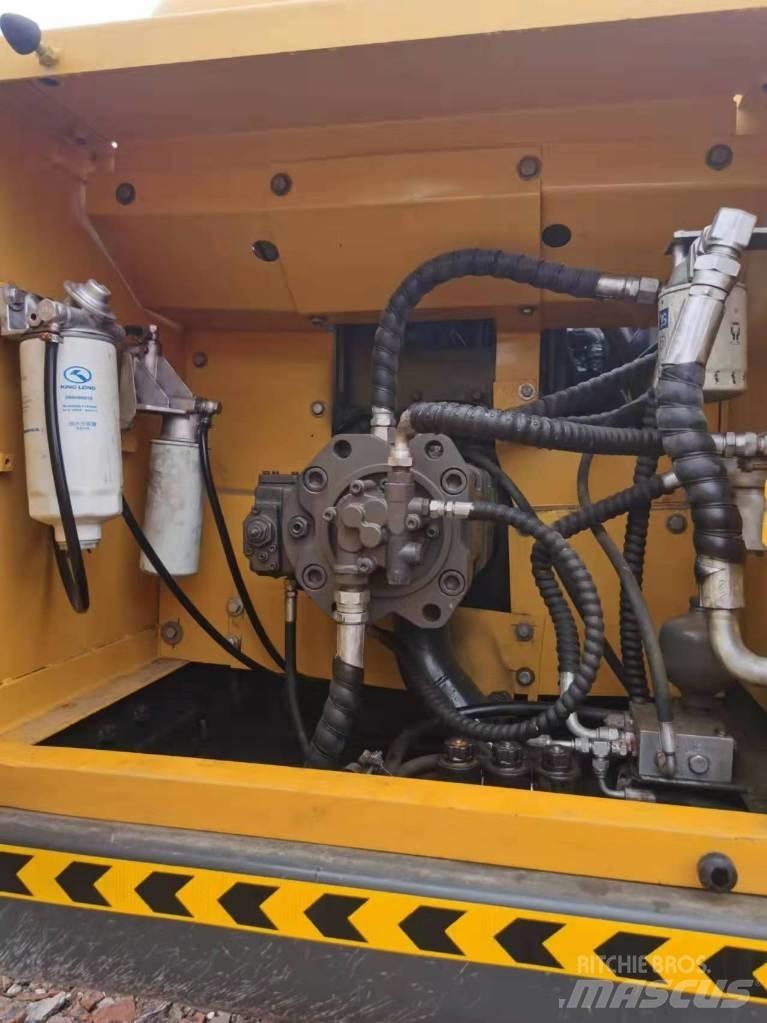 Volvo EC 210 DL Pelle sur chenilles