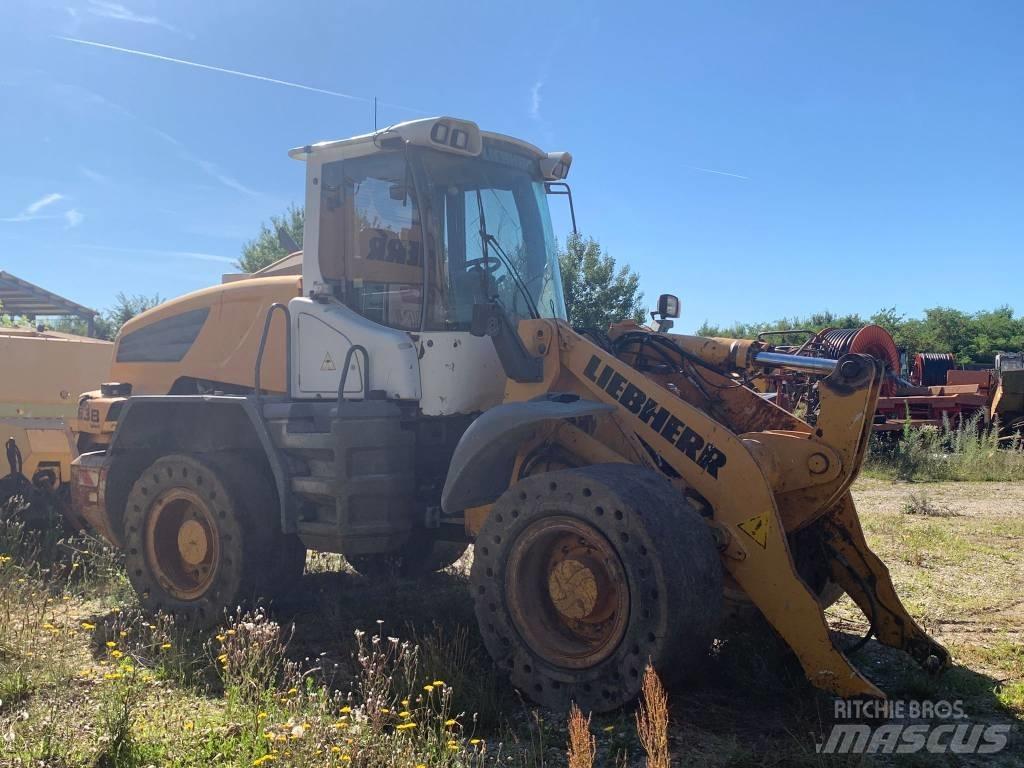 Liebherr L 538 Chargeuse sur pneus