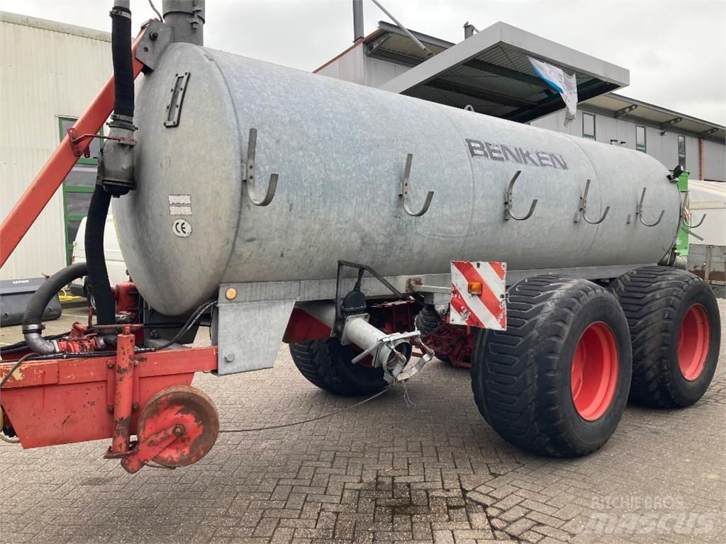 Bruns VT 12 Epandeur de fumier