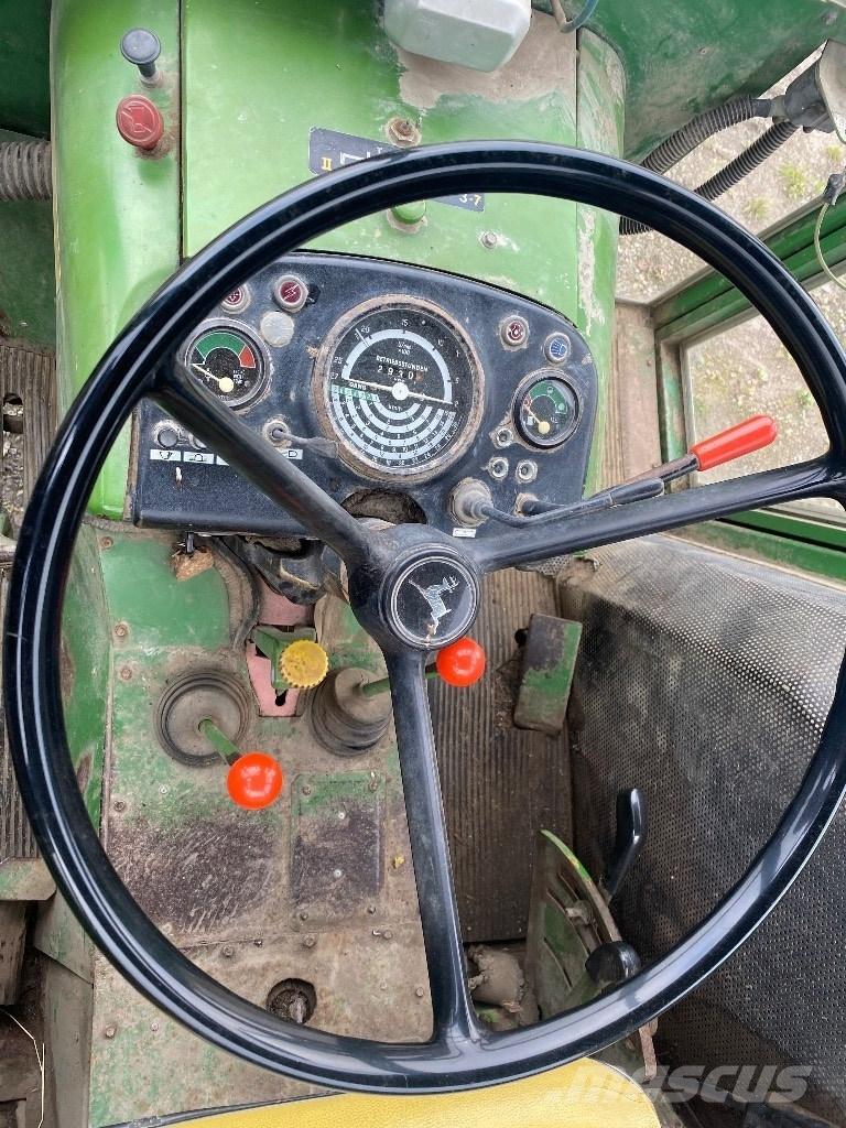 John Deere 1630 Tracteur
