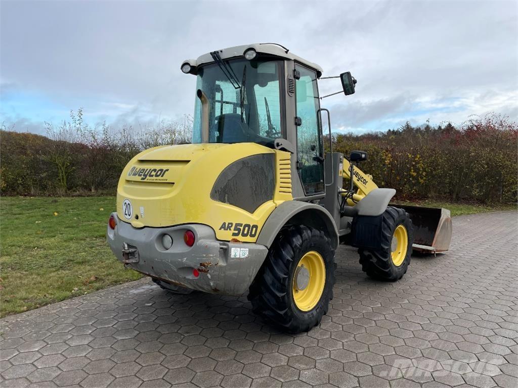 Atlas AR500 Chargeuse sur pneus