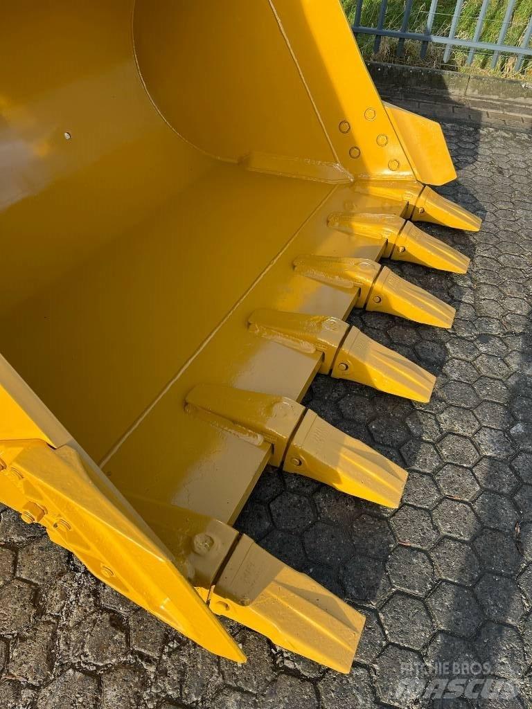 CAT 374 lre Bucket Godet