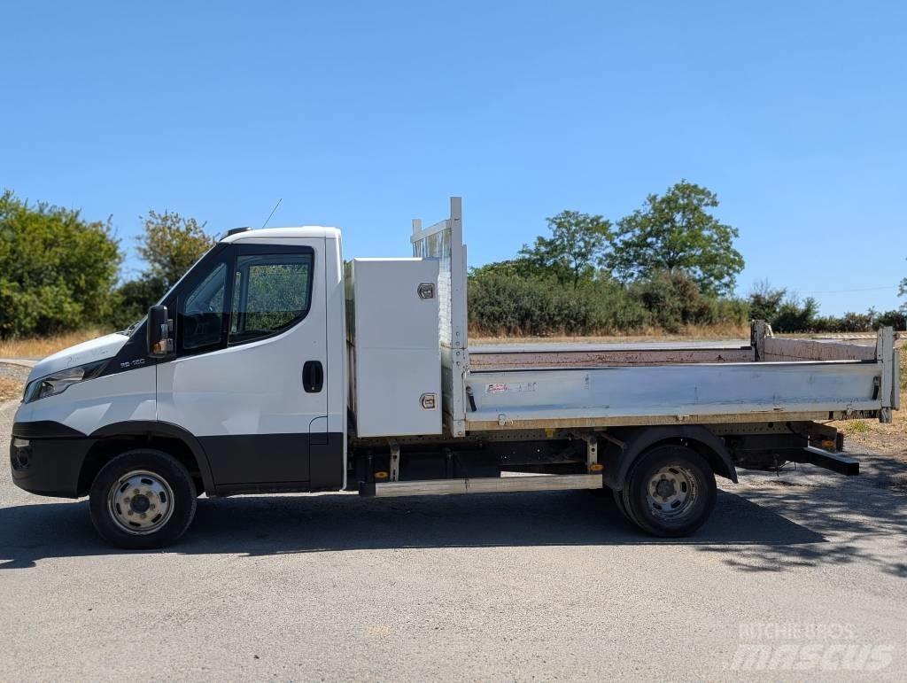 Iveco 35-12 Utilitaire benne