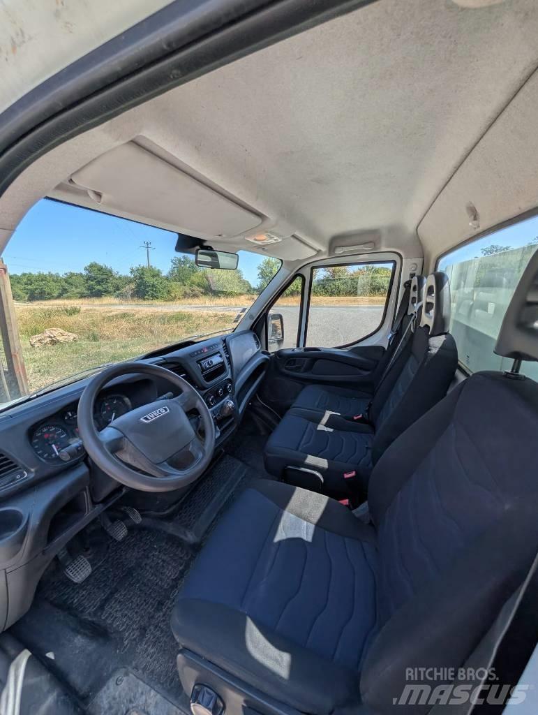 Iveco 35-12 Utilitaire benne