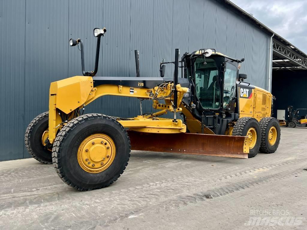 CAT 140M2 AWD Niveleuse