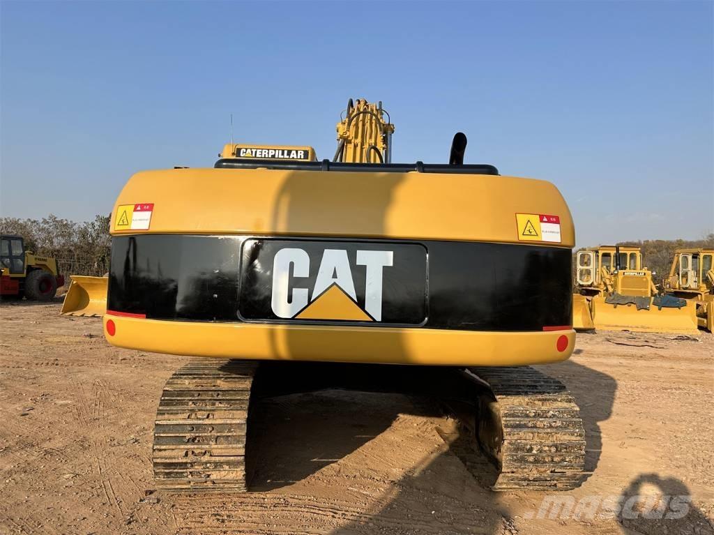 CAT 325C Pelle sur chenilles