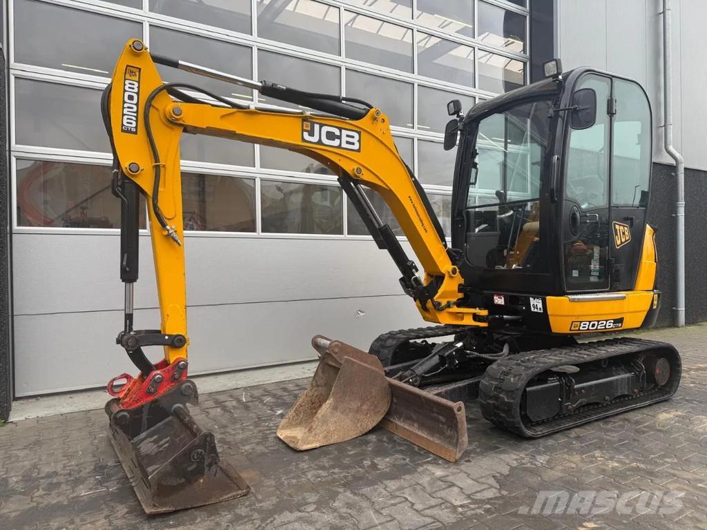 JCB 8026CTS Mini pelle < 7t