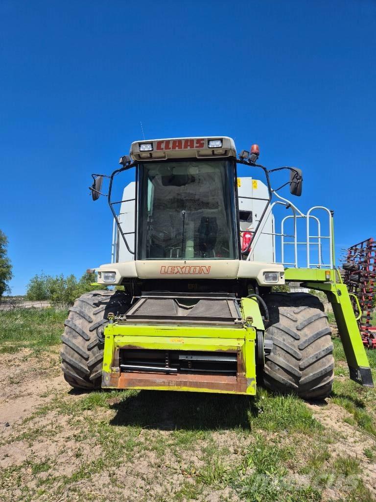 CLAAS Lexion 480 Moissonneuse batteuse