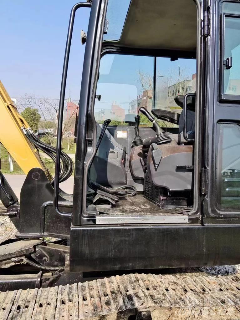 Sany SY 60 C Pelle sur chenilles