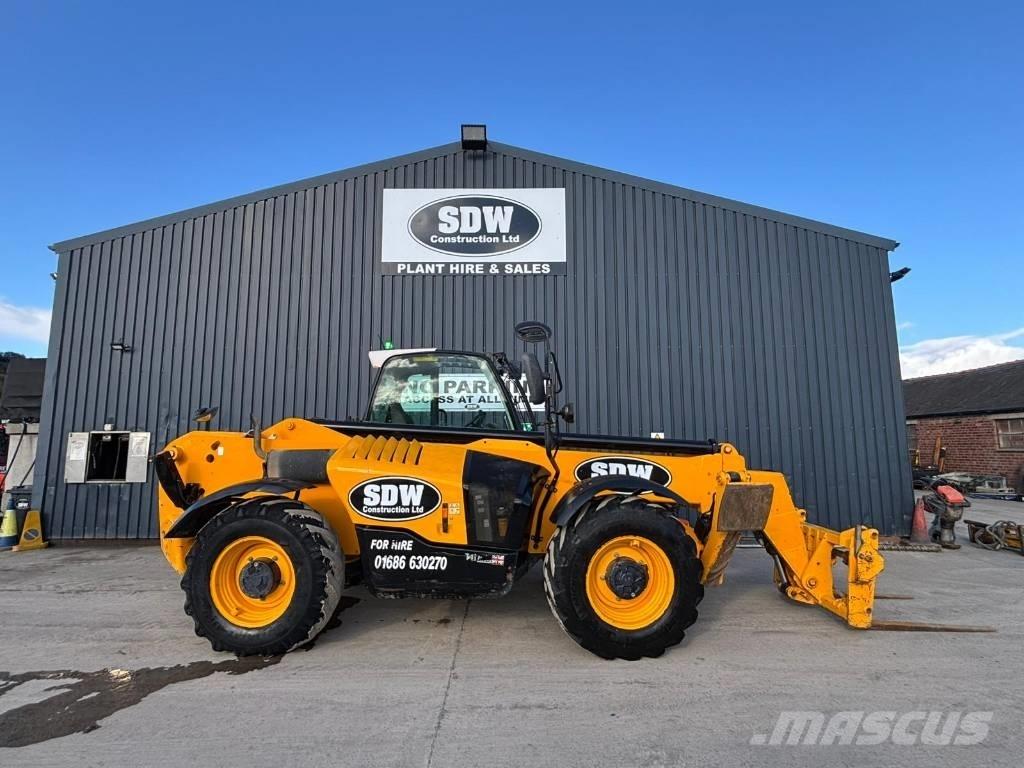 JCB 540-140 Chariot télescopique