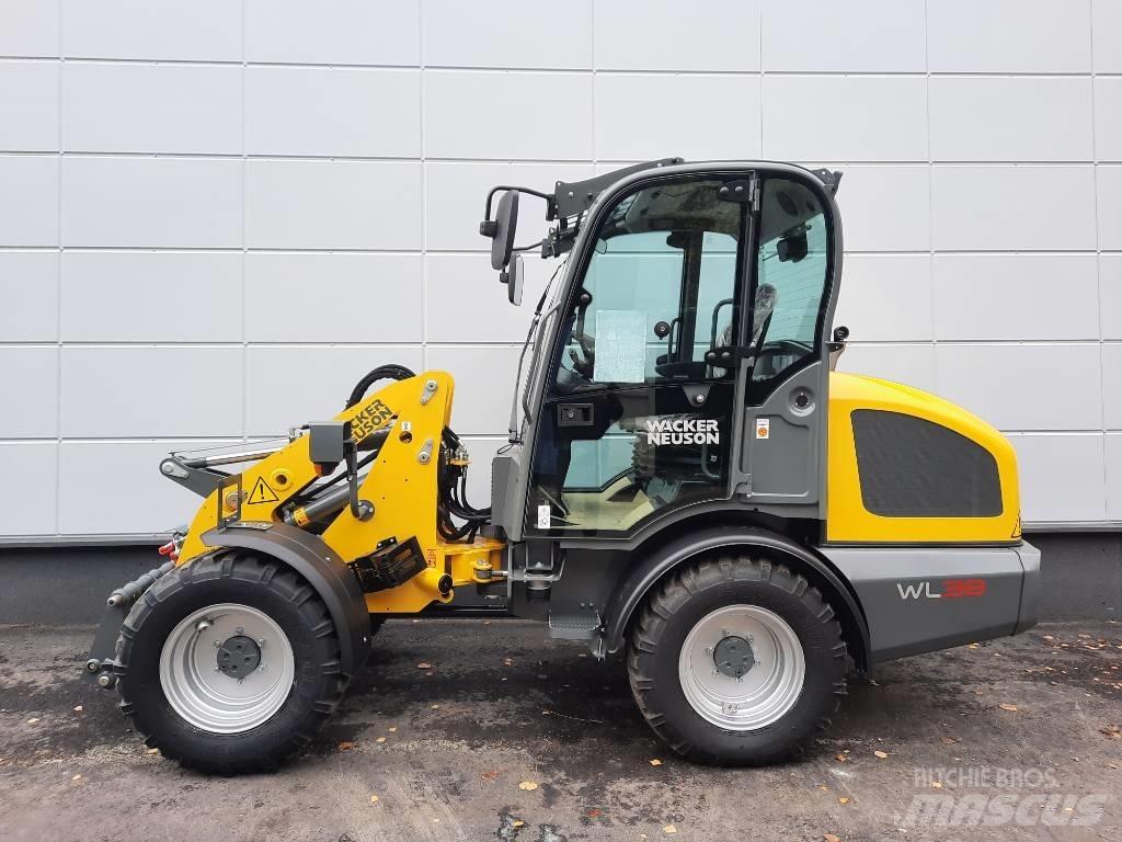 Wacker Neuson WL 38 Chargeuse sur pneus