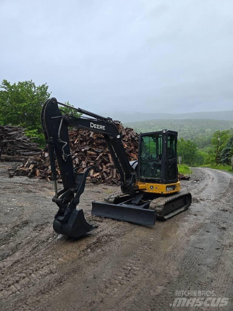 DEERE 50G Mini pelle < 7t