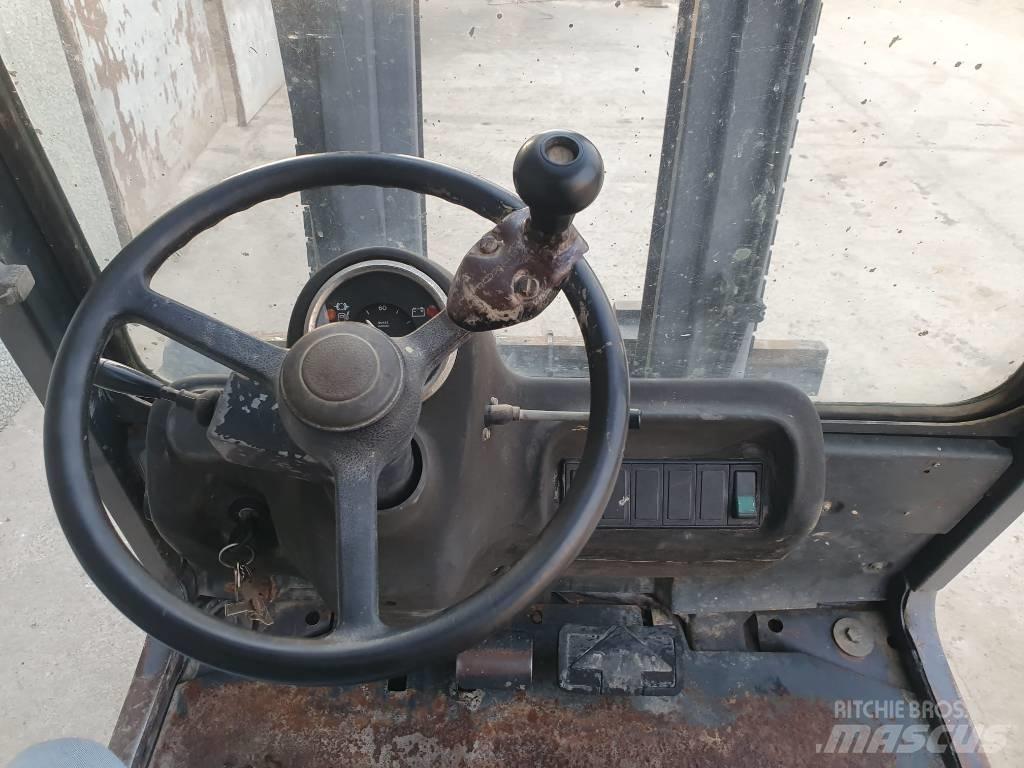 Linde H25D Chariots diesel
