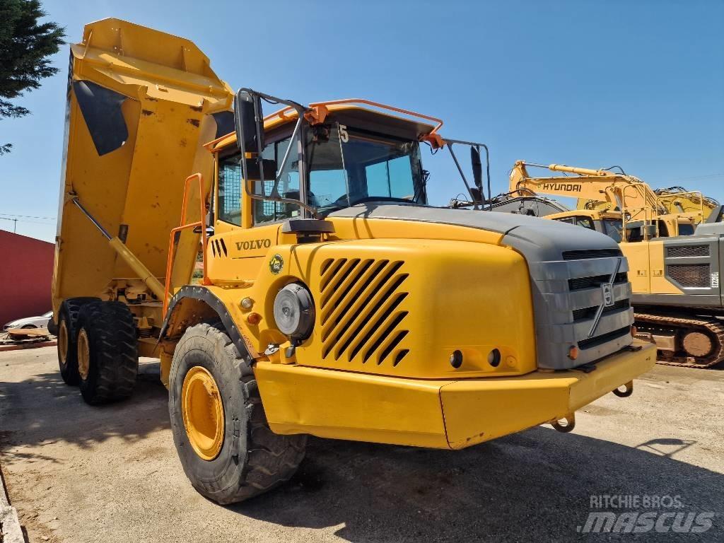 Volvo A 25 E Tombereau articulé