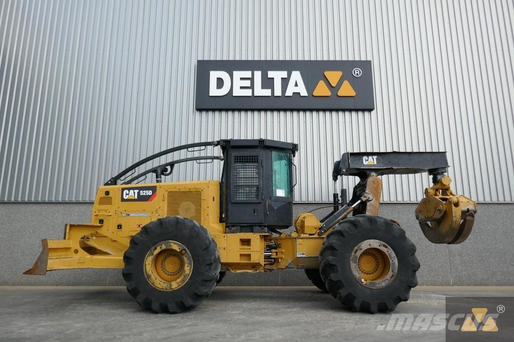 CAT 525D Débusqueur