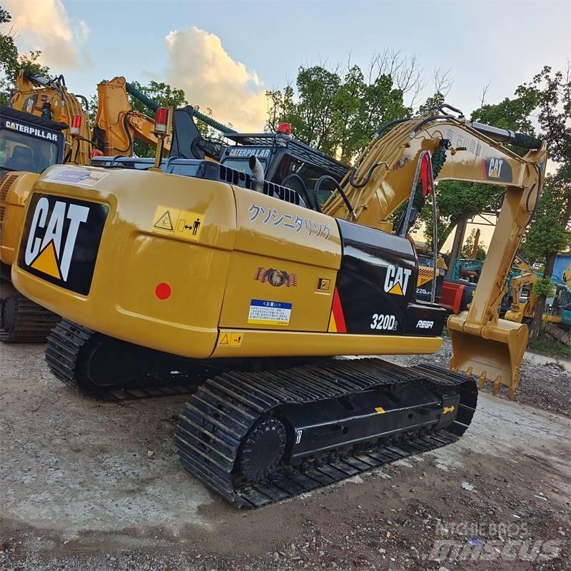 CAT 320 D Pelle sur chenilles