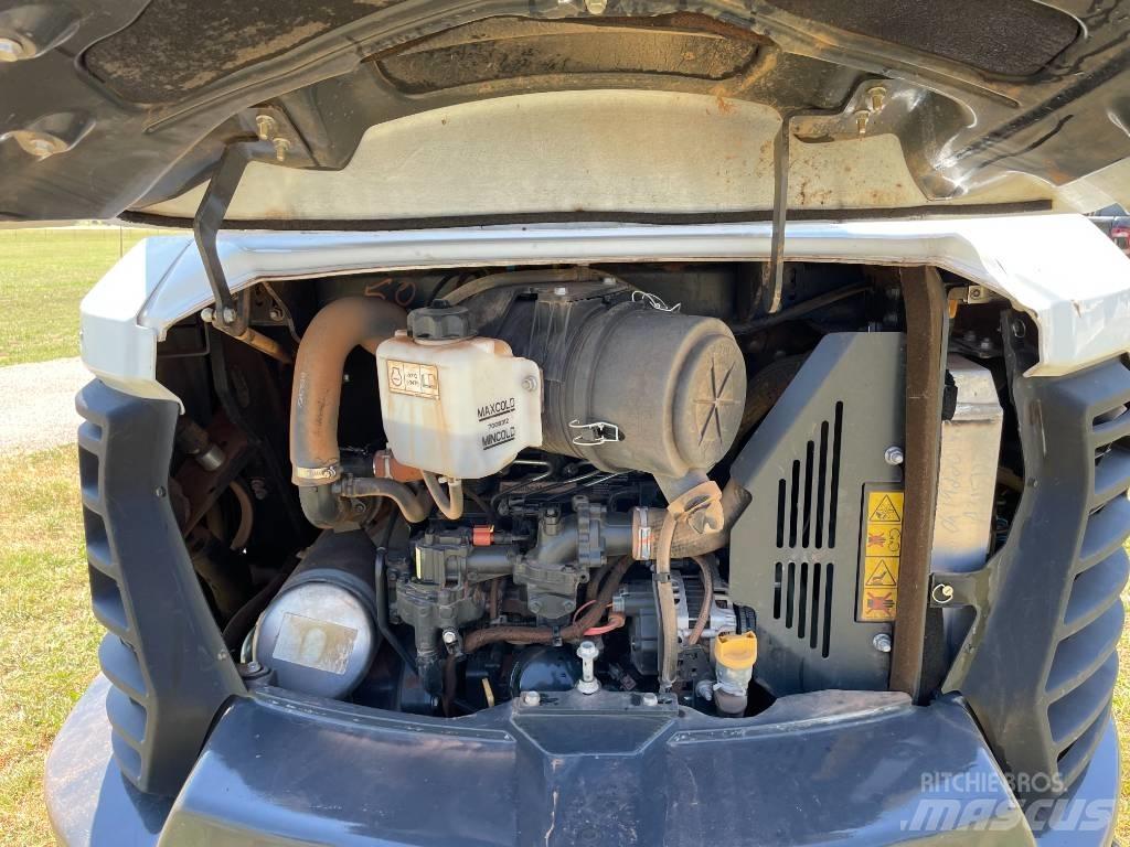 Bobcat E 50 Mini pelle < 7t