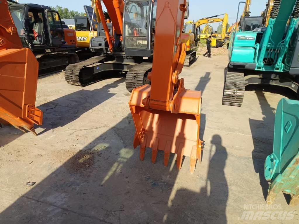 Hitachi ZX130-5A Pelle sur chenilles