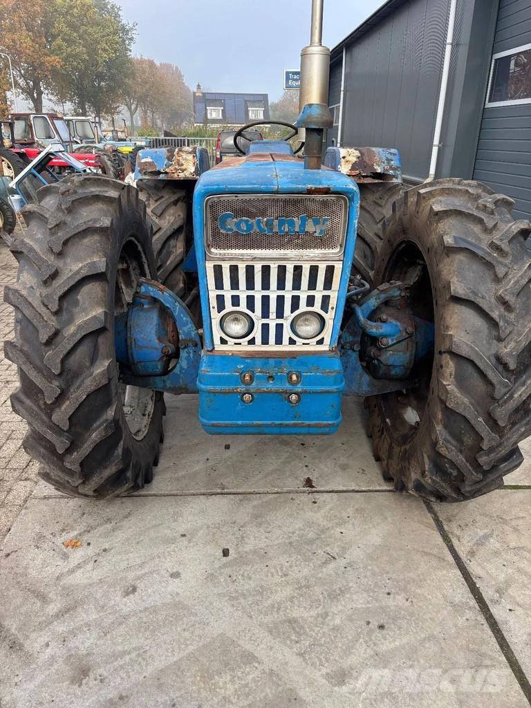 Ford COUNTY 754 Tracteur