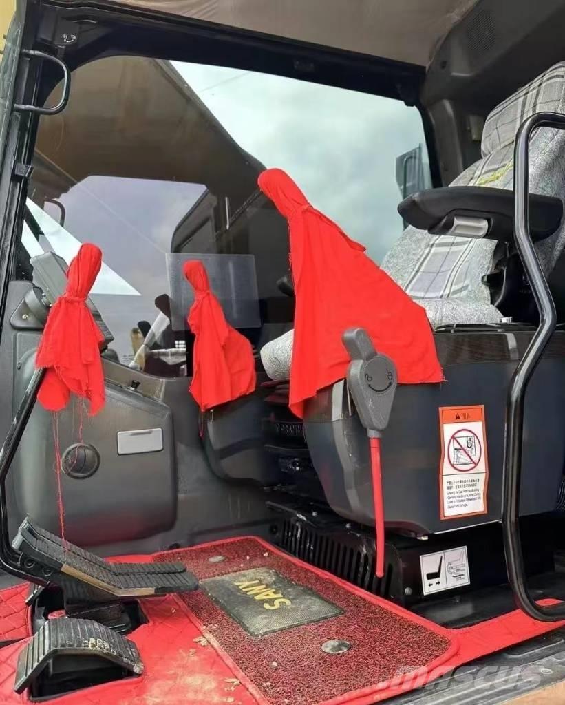 Sany SY 235 Pelle sur chenilles