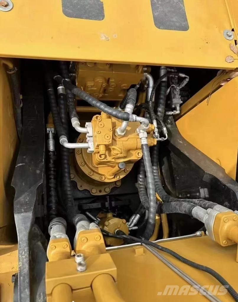 Sany SY 235 Pelle sur chenilles