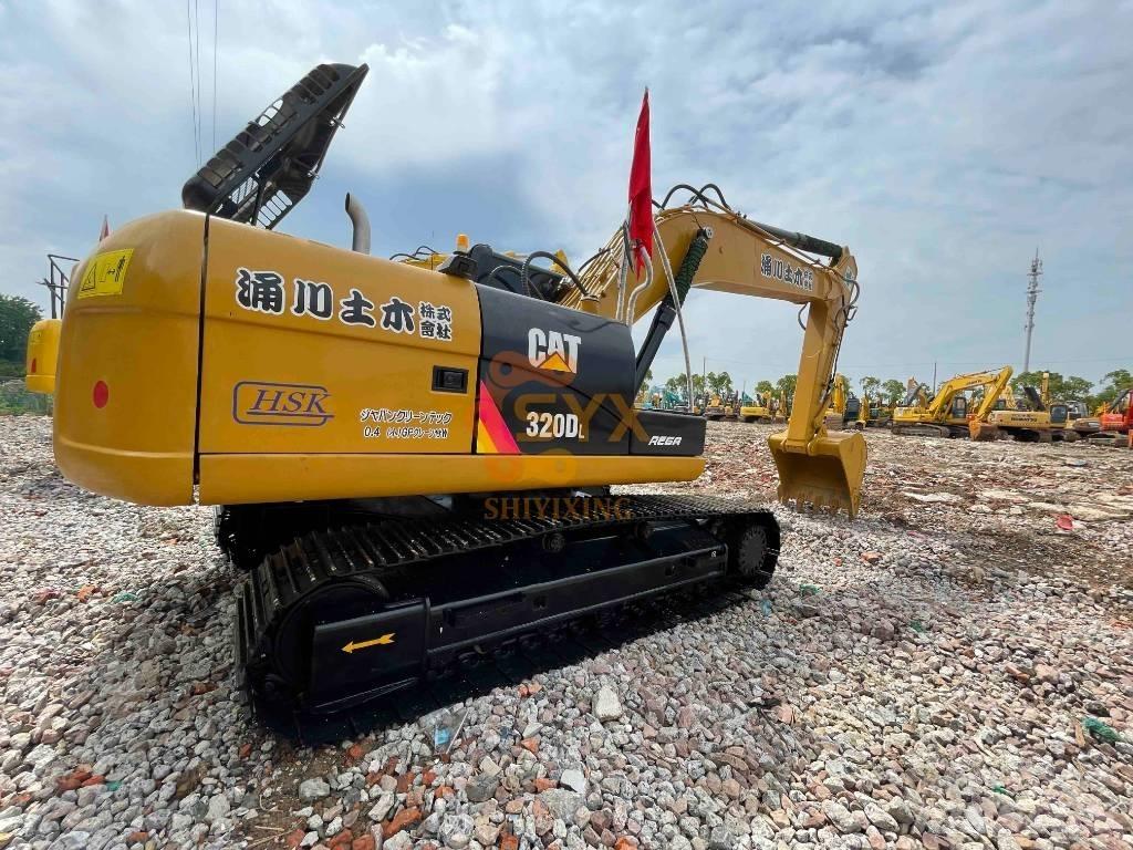 CAT 320 D Pelle sur chenilles