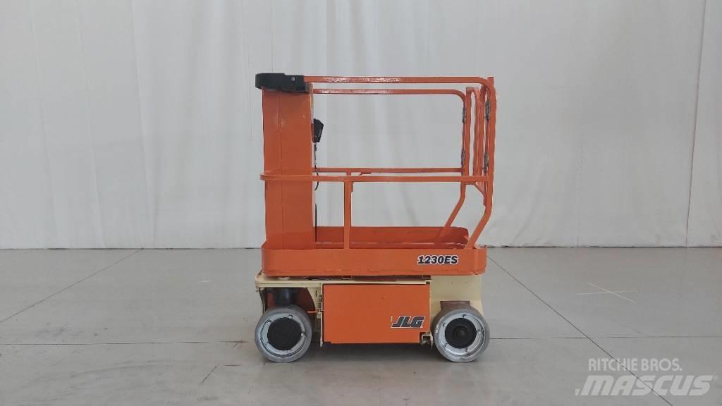 JLG 1230 ES Nacelle ciseaux