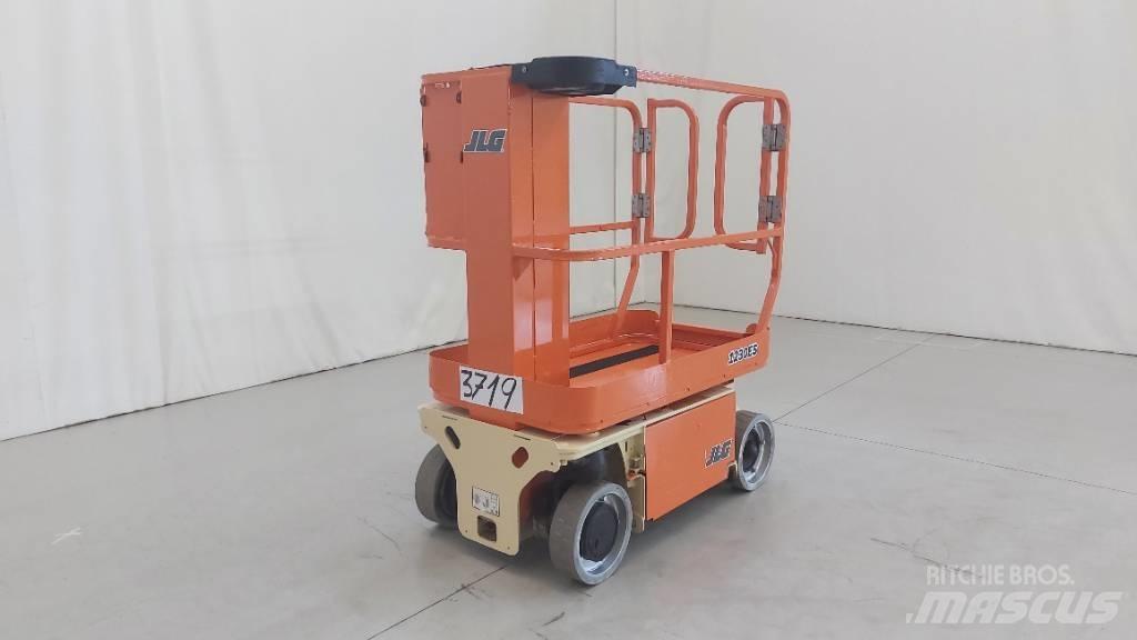 JLG 1230 ES Nacelle ciseaux