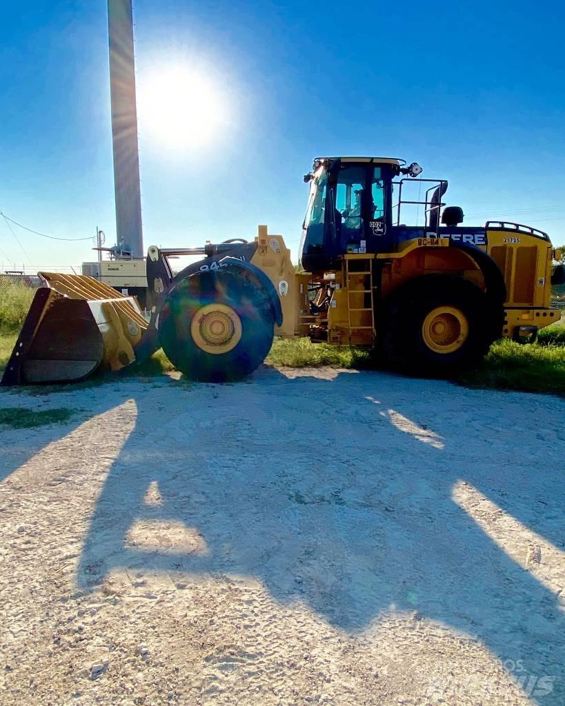 John Deere 844 K Chargeuse sur pneus