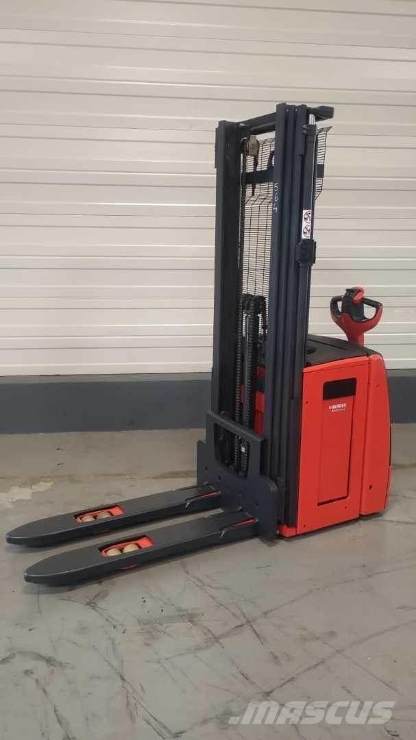 Linde L14 Gerbeur accompagnant