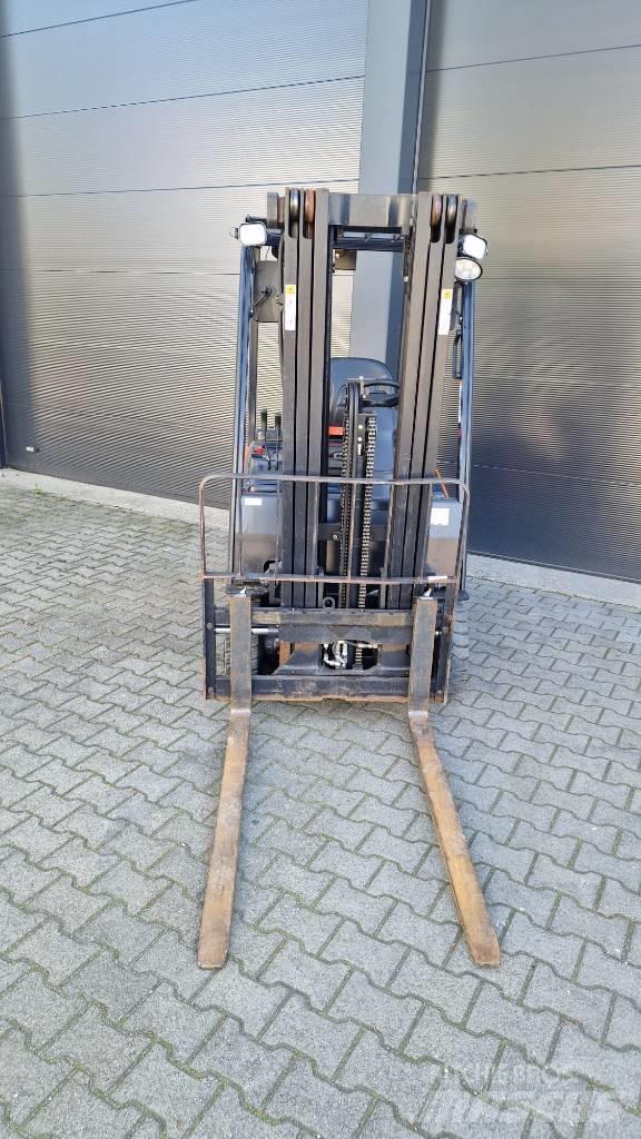 Doosan B15T-7 Chariots élévateurs électriques