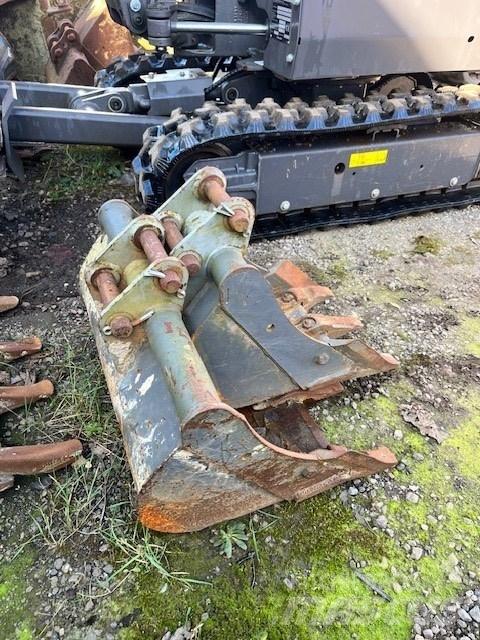 Volvo EC 18 E Mini pelle < 7t