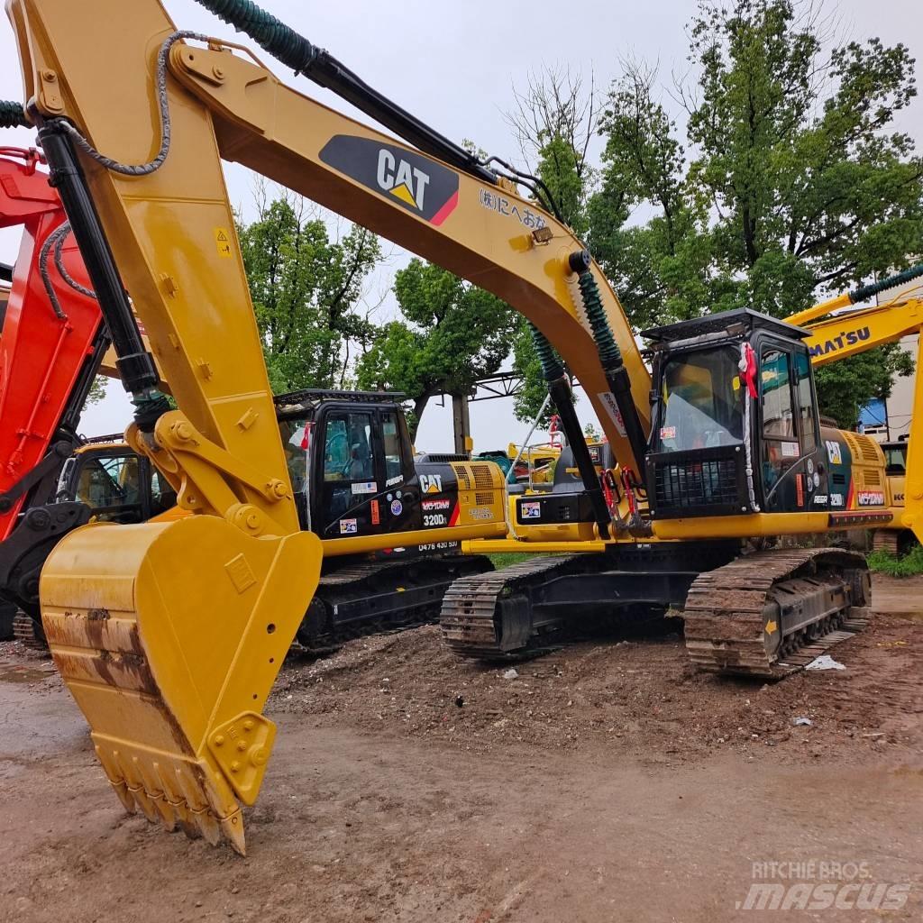 CAT 320 D L Pelle sur chenilles